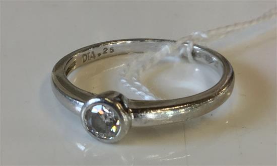 Platinum & diamond ring